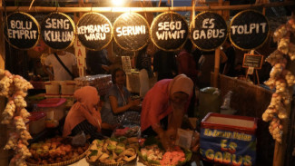 PASAR LAWAS MATARAM 2025, Ajang Nostalgia Rasa dan Budaya dengan 55 Stand Kuliner