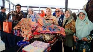 Pameran Batik Lumajang 2025, Bukti Nyata Adanya Sinergi Ekonomi Kreatif