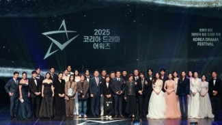 Ahn Jae-Wook Menangkan Grand Prize, Yook Sung-Jae Raih Top Excellence Award di Korea Drama Awards ke-16