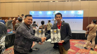 Dagang Gema Nusantara Teken MOU Ekspor Udang Crispy Senilai USD 300 Ribu di Trade Expo Indonesia 2025!