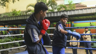 SMPN 28 Jakarta Hadirkan Olahraga Tinju untuk Cegah Tawuran dan Bentuk Karakter Pelajar