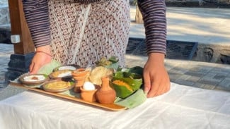 Tradisi Caosan Dahar di JCWF 2025: Ritual Makan Sakral yang Bangkitkan Kesadaran dan Syukur