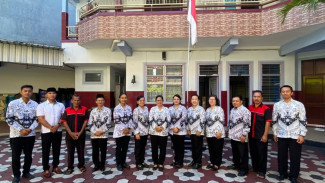 Hari Guru Nasional 2025: Sejarah, Makna, dan Perayaan di Kota-kota Besar
