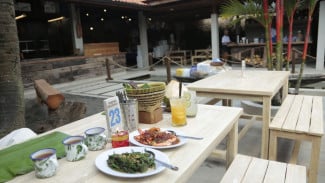 SAGARA MADASARI, Mak Nyuss....Menikmati Sensasi Kuliner Pantai Pangandaran di Tengah Kota Bandung, Jawa Barat