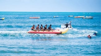 Wamenpar Ni Luh Puspa Tinjau Kesiapan Destinasi Wisata Anyer Hadapi Libur Nataru 2025-2026