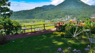Slow Travel Dorong Pariwisata Berkelanjutan dan Ekonomi Lokal di Indonesia