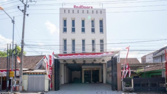 RedDoorz Plus  Jalan Pemuda Timur Bojonegoro, Hotel Strategis Nyaman di Jantung Kota