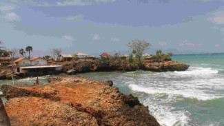 Pesona Gili Labak Madura: Surga Pasir Putih yang Disebut Sebagai 