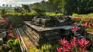 Candi Pendem dan Jejak Peradaban Kuno di Lereng Merapi