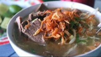 Soto Kerbau Bu Saki, Jejak Rasa Kuliner Khas Demak yang Bertahan dari Tradisi Keraton