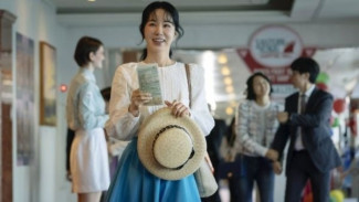 Uhm Jung-Hwa Kembali sebagai Pahlawan Wanita Aksi yang Karismatik Saat 'Okay! Madam 2' Menyelesaikan Syuting