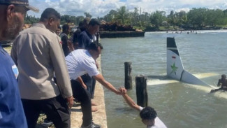 Pesawat Smart Air Mendarat Darurat di Nabire, Seluruh Penumpang Selamat