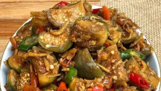 RESEP: Terong Masak Kecap yang Lezat & Praktis, Begini  Cara Memasak Langkah demi Langkah