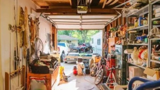 Jangan Asal Buang! 7 Benda di Garasi yang Butuh Perlakuan Khusus saat Beberes