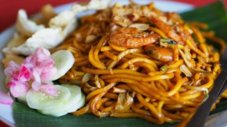 Mie Aceh Simpang Lima, Jejak Rasa Legendaris Sejak 1961 di Jantung Banda Aceh
