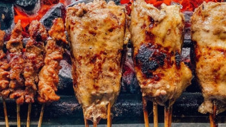 Sate Buntel Tambak Segaran, Legenda Kuliner Kota Solo