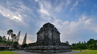 Candi Mendut, Jejak Sejarah yang Terpatri di Batu Andesit Magelang