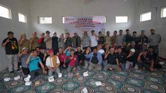 CERITA KOPI: 500.000 Batang Bibit Kopi Arabika Disalurkan untuk Petani di Kabupaten Temanggung, Jawa Tengah
