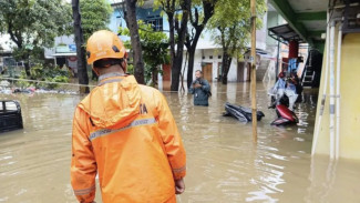 Hujan Ekstrem, Banjir di Jakarta Minggu (8/3/2026) Pagi Rendam 75 RT dan 19 Ruas Jalan, Telepon 112 untuk Darurat
