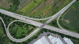 10 Tips Mudik Aman ke Jawa Timur 2026: Cek Tarif Tol, Lokasi SPKLU, dan Titik Rest Area Ikonik