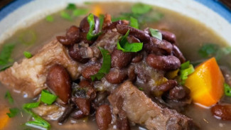 RESEP: Sup Brenebon Khas Manado, Begini Cara Membuat Sup Kacang Merah yang Gurih dan Lezat!