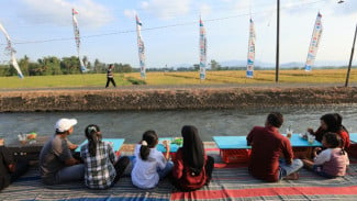 Ngopi Sambil Nikmati Senja Glenmore, Sensasi Memanjakan di Kaki Gunung Raung, Banyuwangi, Jawa Timur