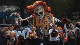 Festival Dunia yang Wajib Masuk Daftar Liburan Anda: Merayakan Warna dan Tradisi