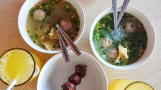 Bakso Bakar Trowulan Malang: Pelopor Bakso Bakar yang Tetap Jadi Primadona Wisatawan Tahun 2026