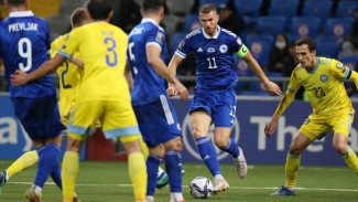 PIALA DUNIA 2026: Inilah Skuad Bosnia dan Herzegovina, Pemain Gaek Edin Dzeko Jadi Kapten