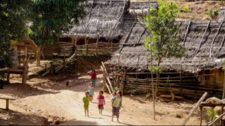 Menjelajahi Desa Budaya Laos, Menemukan Jiwa Tradisi yang Hidup di Lembah Sungai dan Pegunungan Kabut
