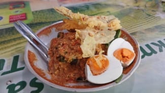 Menikmati Pecel Kane Malang Kuliner Pagi Nikmat Belakang Kampus UB