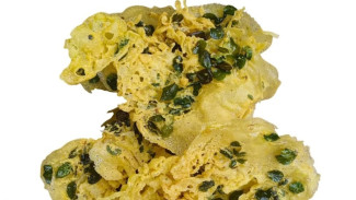RESEP: Rempeyek Daun Kelor Renyah Gurih, Camilan Tradisional yang Kaya Nutrisi dan Bikin Nagih