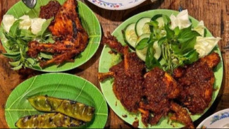 Ayam Pedas Artomoro Sleman: Perjuangan Antre Demi Tahta Tertinggi Ayam Bakar di Jogja