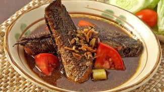 Gabus Pucung Khas Bekasi, Kuliner Legendaris Berkuah Hitam yang Wajib Dicoba Pecinta Masakan Nusantara