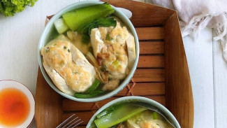 RESEP: Tahu Kukus Isi Ayam Kuah Hangat, Menu Sehat Tinggi Protein yang Cocok untuk Hobi Memasak di Rumah