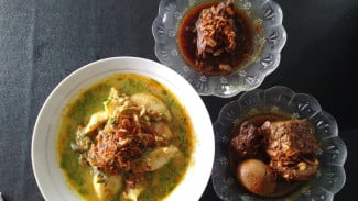 Laksa Betawi Asirot Kebayoran Lama, Kuliner Legendaris Jakarta dengan Kuah Ebi yang Gurih Menggoda