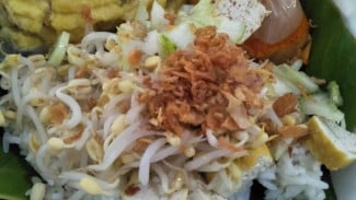 Nasi Lengko Tegal, Kuliner Sederhana yang Ternyata Lahir dari Krisis Ekonomi di Tanah Cirebon