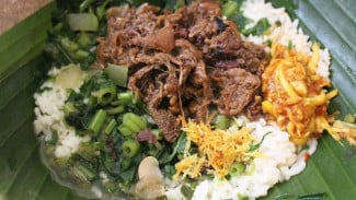 Sego Menir Khas Gresik, Kuliner Tradisional Berbahan Beras Patahan yang Sederhana tetapi Kaya Cita Rasa