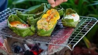Sensasi Wisata Kuliner Ekstrem Telur Semut Merah Asia Tenggara