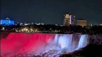 Air Terjun Niagara Bersinar Merah Putih, Cara Unik KJRI Toronto Rayakan HUT ke-81 RI