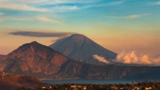 Pesona Puncak Gunung Abang Bali: Keindahan Tertinggi Ketiga Pulau Dewata yang Memikat Hati Para Pendaki