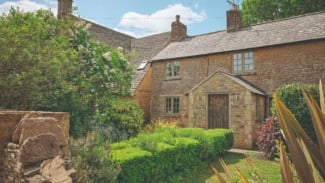 Pondok Wisata Clacks Cottage: Menyapa Ketenangan Pedesaan Cotswolds yang Autentik