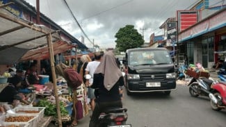 Nadi Ekonomi di Ujung Terjal Brebes: Kisah Pasar Pahing Salem yang Menghidupi Warga Perbatasan Jateng-Jabar