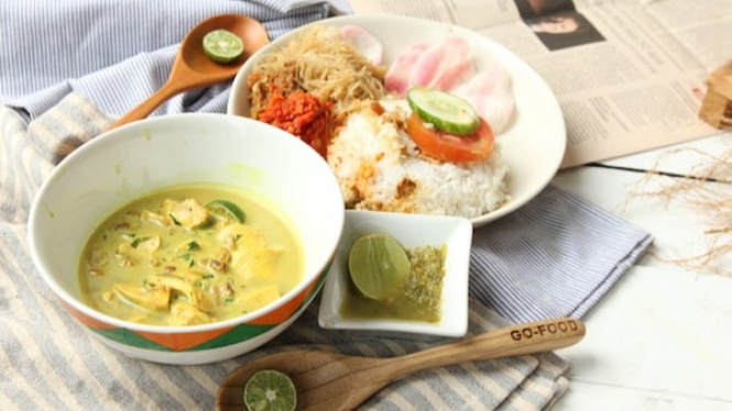 Soto Betawi dan Nasi Uduk