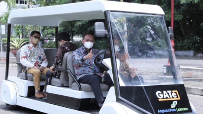 UGM Kembangkan Mobil Listrik