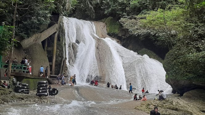 Air terjun Bantimurung, Kabupaten Maros