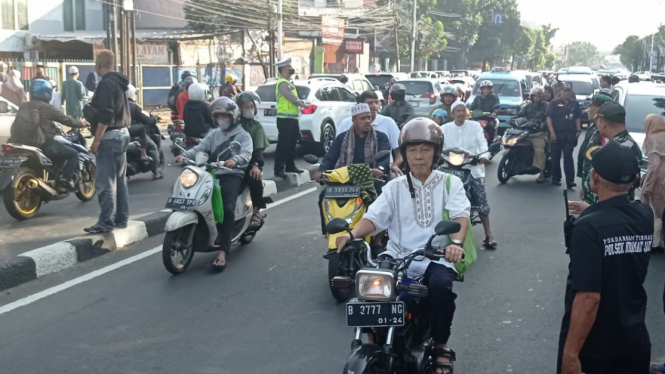 Ilustrasi: Suasana di Jalan Raya