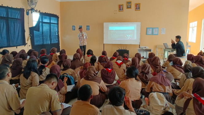 SMK Negeri 2 Cibinong Adakan MPLS Selama 5 Hari