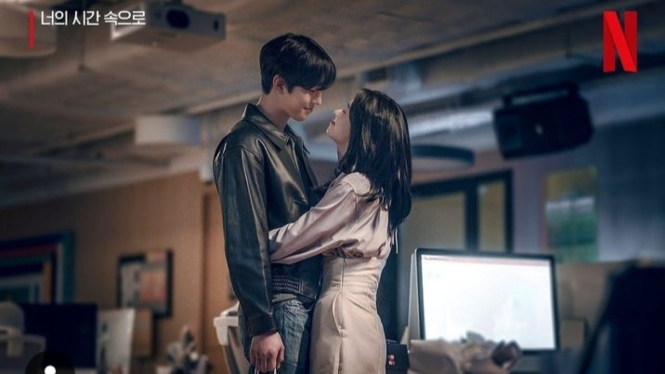 Ahn Hyo-Seop dan Jeon Yeo-Been dalam 'A Time Called You'