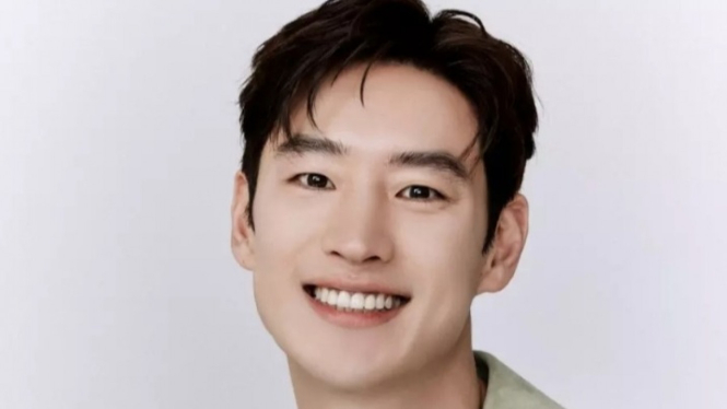 Lee Je-Hoon akan Berperan dalam'Chief Inspector 1963'